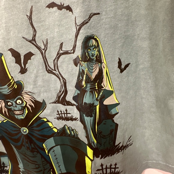 Disney HAUNTED MANSION Spirit Jersey Adult M Constance Hatbox Ghost Glow NEW - Picture 5 of 14